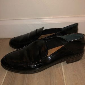 Lucky Brand black loafers